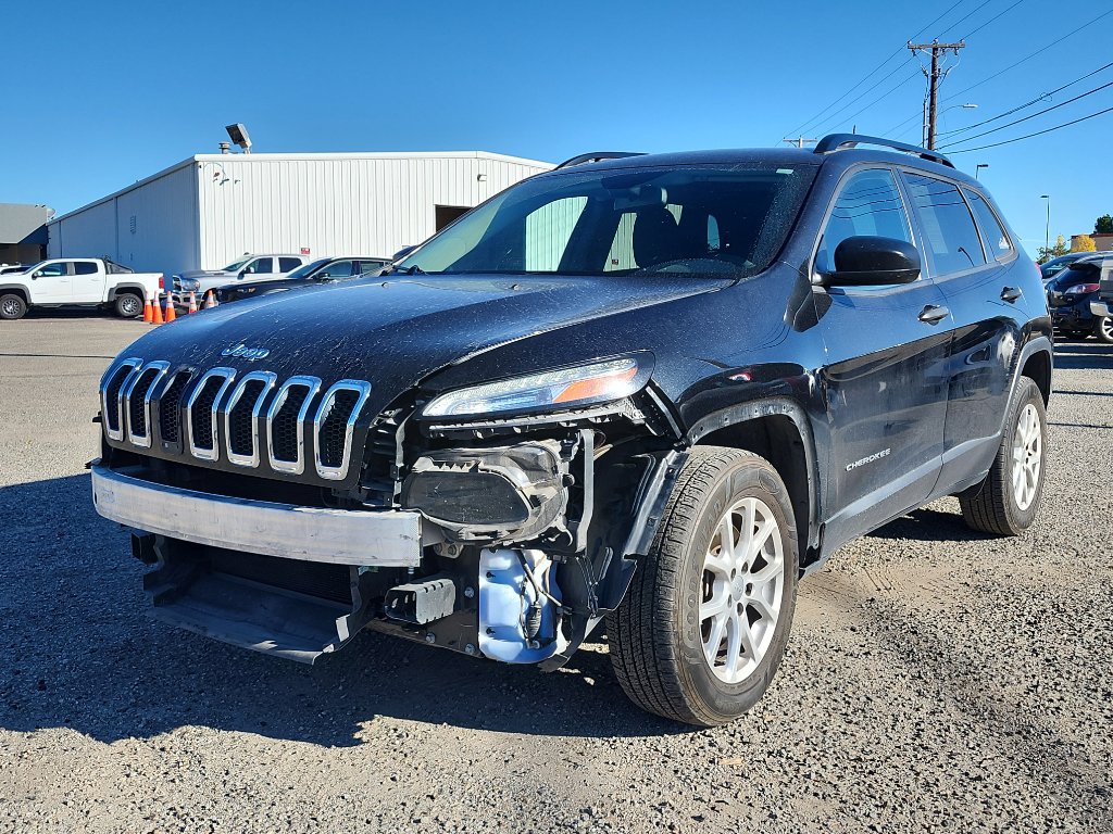 Used 2016 Jeep Cherokee Sport image 1