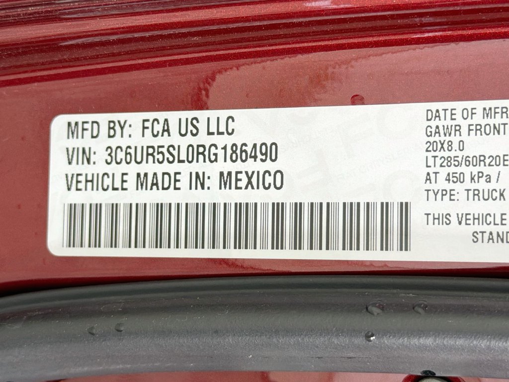 Used 2024 RAM 2500 Limited AWD/4WD image 35