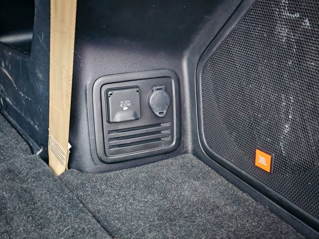 Used 2023 Toyota 4Runner Limited image 37