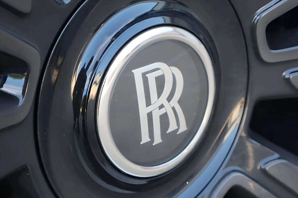Certified 2024 Rolls-Royce Ghost w/ Ghost Package AWD/4WD image 18