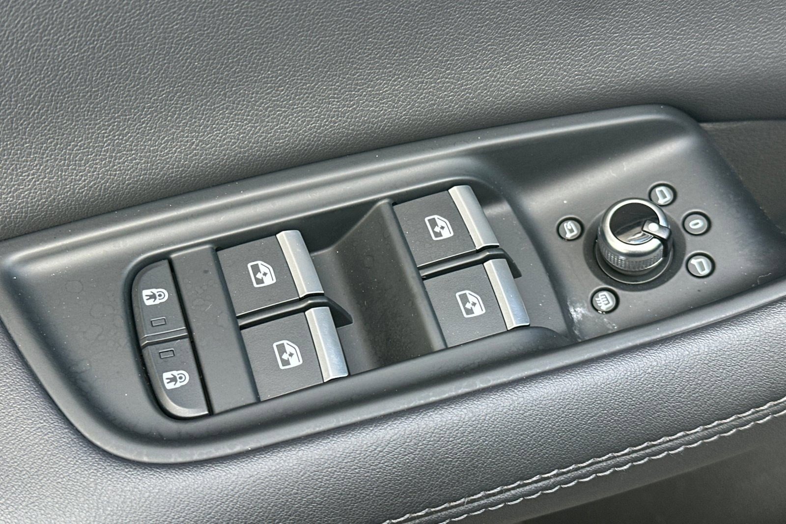 Used 2024 Audi Q7 2.0T Premium Plus w/ Premium Plus Package image 13