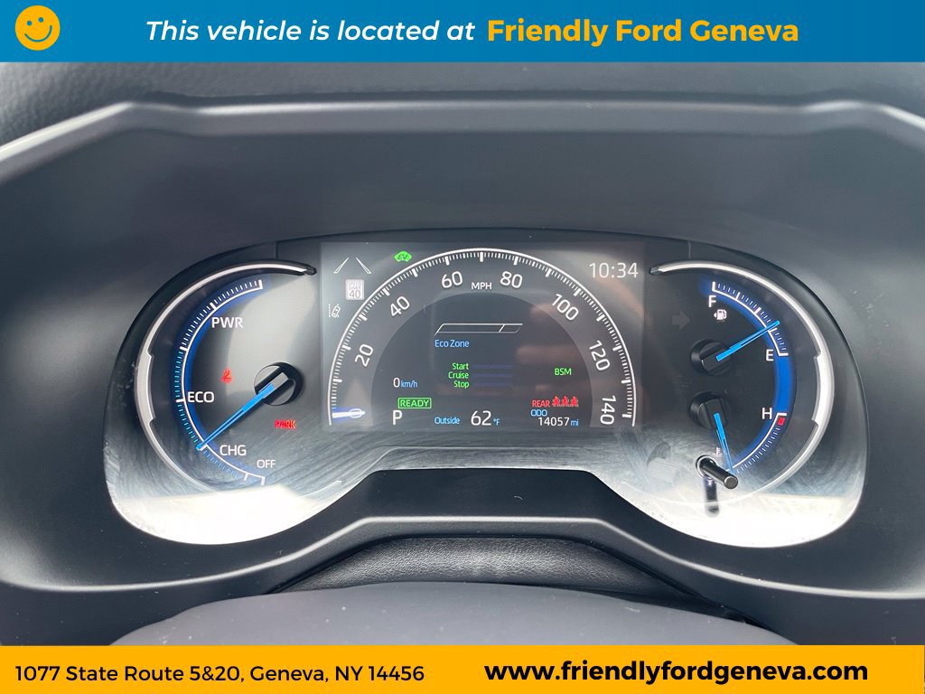 Used 2025 Toyota RAV4 XLE w/ Convenience Package AWD/4WD image 19