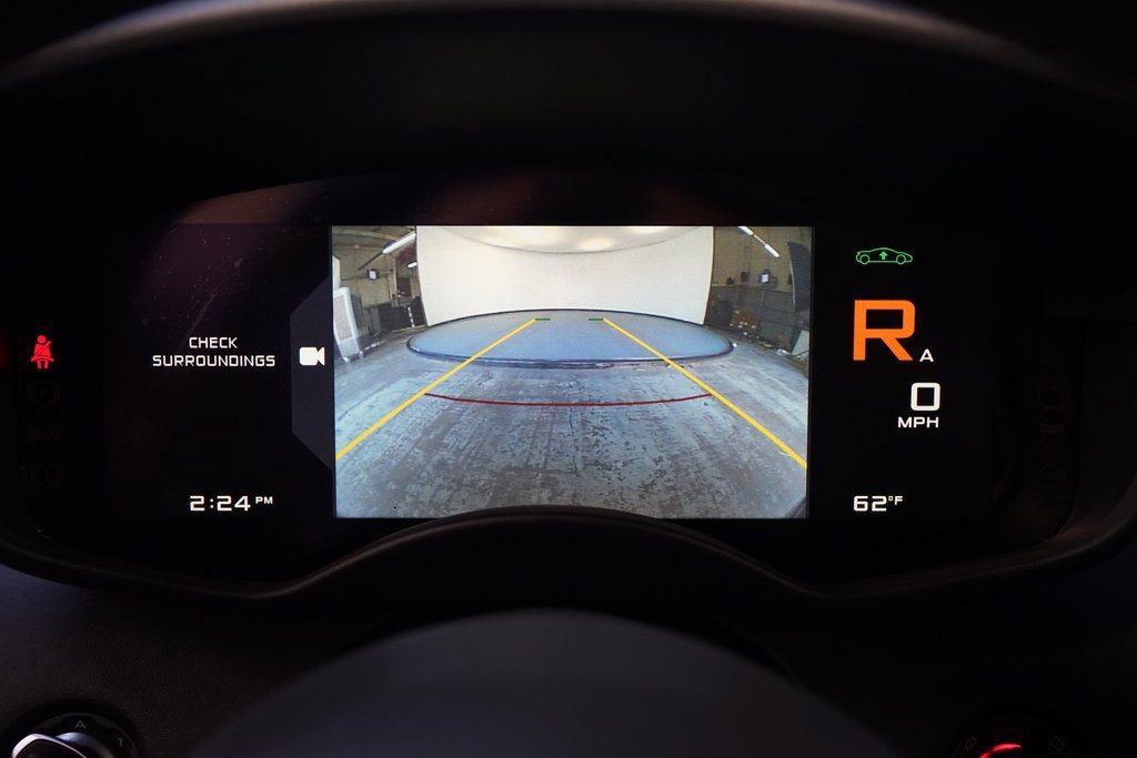 Used 2018 McLaren 570S Spider RWD image 16
