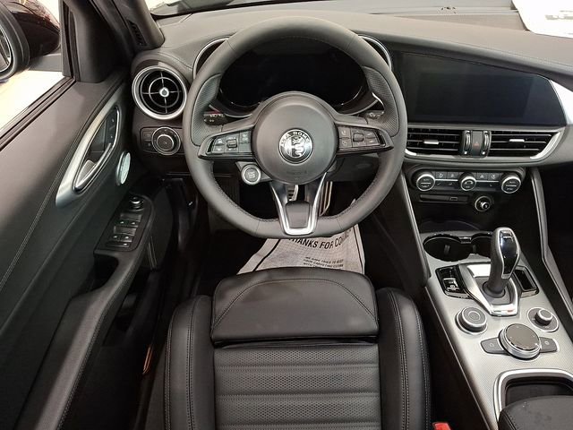 New 2026 Alfa Romeo Giulia Base image 7