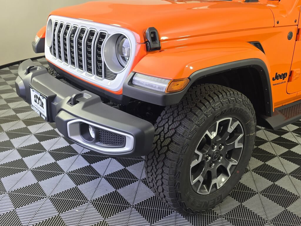 New 2026 Jeep Wrangler Unlimited Sahara w/ Whitecap Package AWD/4WD image 10