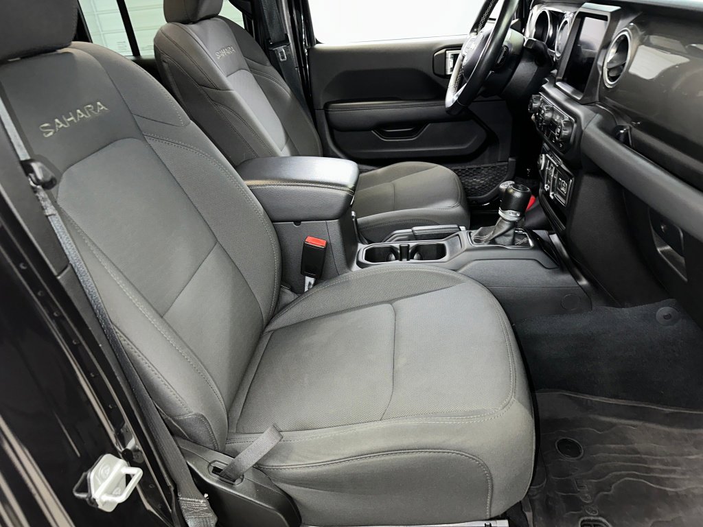 Used 2022 Jeep Wrangler Unlimited Sahara image 29