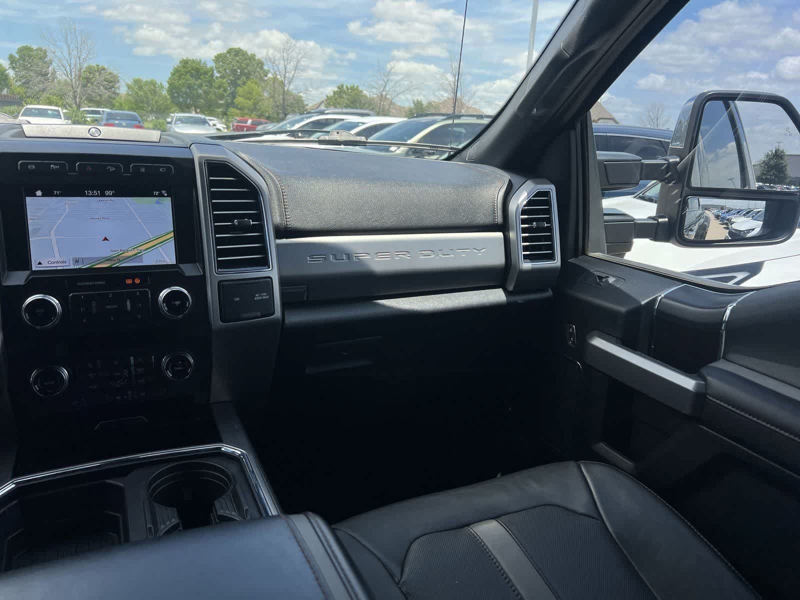 Used 2019 Ford F350 Platinum w/ Platinum Ultimate Package AWD/4WD image 6