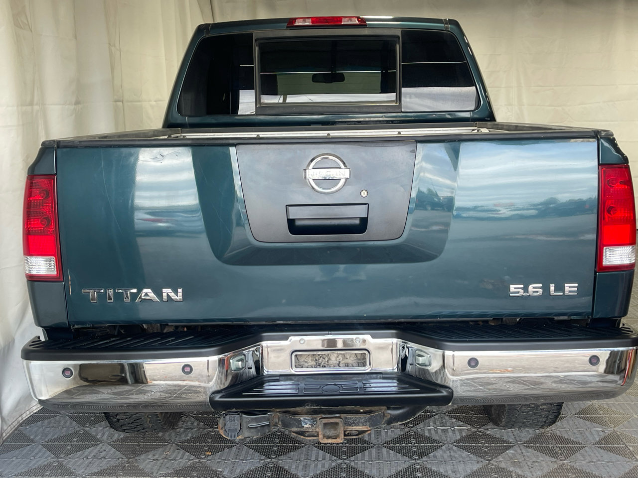 Used 2006 Nissan Titan LE w/ (R02) LE Off-Road Pkg image 6