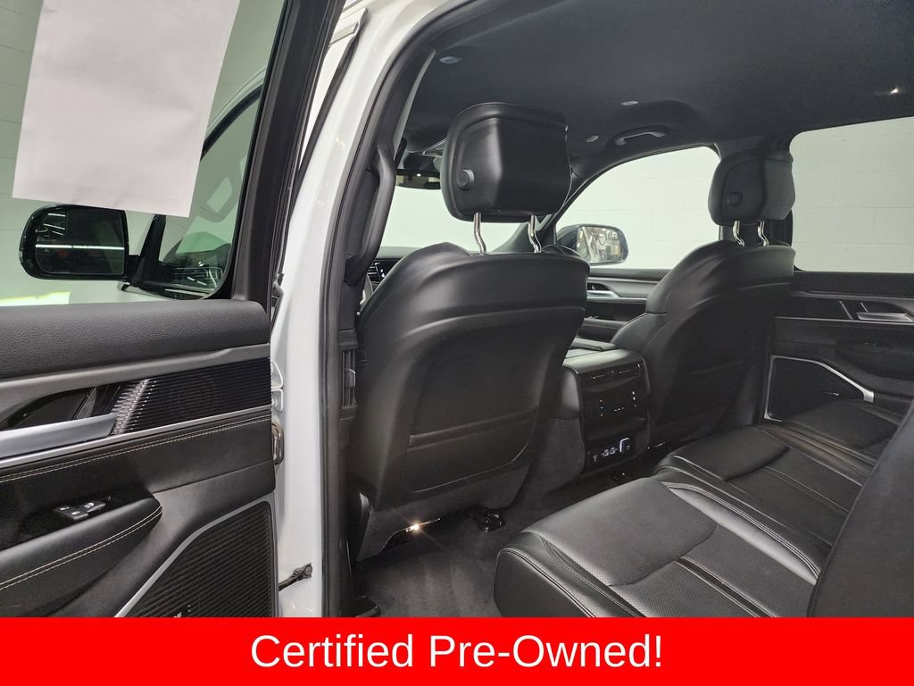 Certified 2025 Jeep Wagoneer Series II w/ 8-Passenger Seating Package AWD/4WD image 26