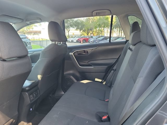 Used 2024 Toyota RAV4 LE FWD image 7