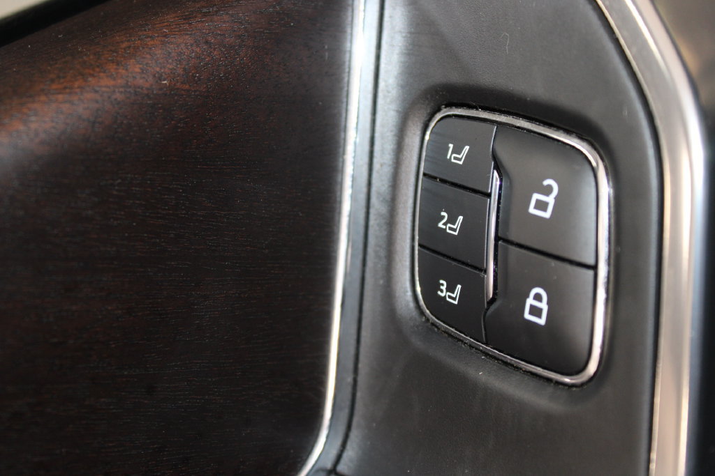 Used 2026 Ford F250 King Ranch w/ Chrome Package AWD/4WD image 43