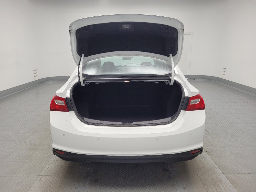 Used 2022 Chevrolet Malibu LS w/ Driver Confidence Package II image 29