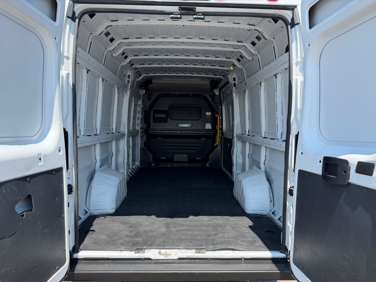 Used 2023 RAM ProMaster 3500 FWD image 27