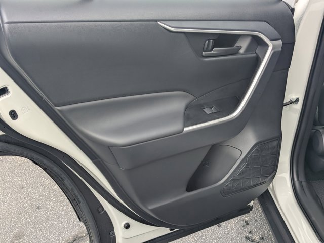 Used 2025 Toyota RAV4 LE image 18