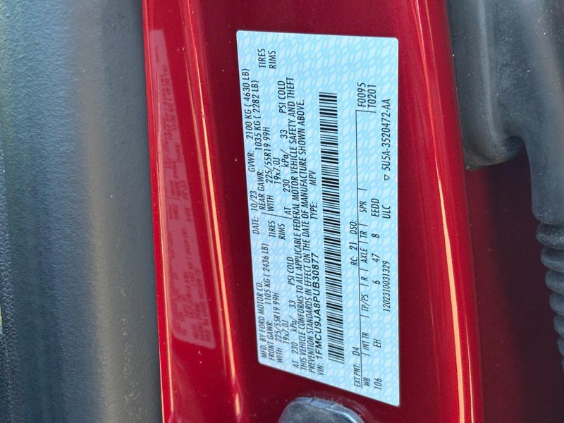 Used 2023 Ford Escape Platinum image 26