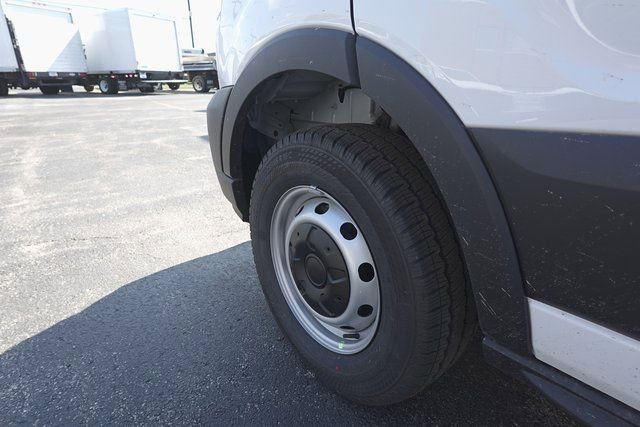 New 2025 Ford Transit 250 Low Roof RWD image 22