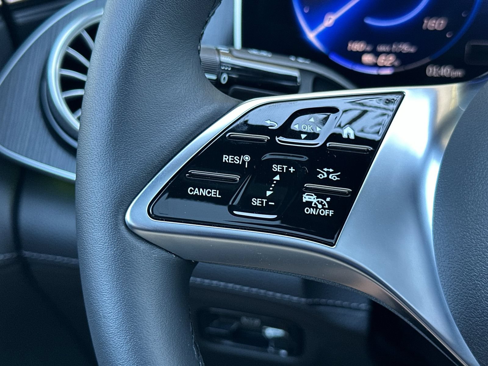 Certified 2024 Mercedes-Benz EQE 350+ 4MATIC Sedan image 28