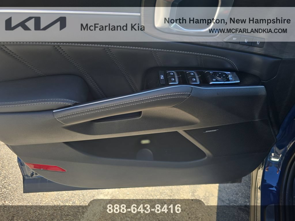 New 2025 Kia Sorento SX Prestige AWD/4WD image 11