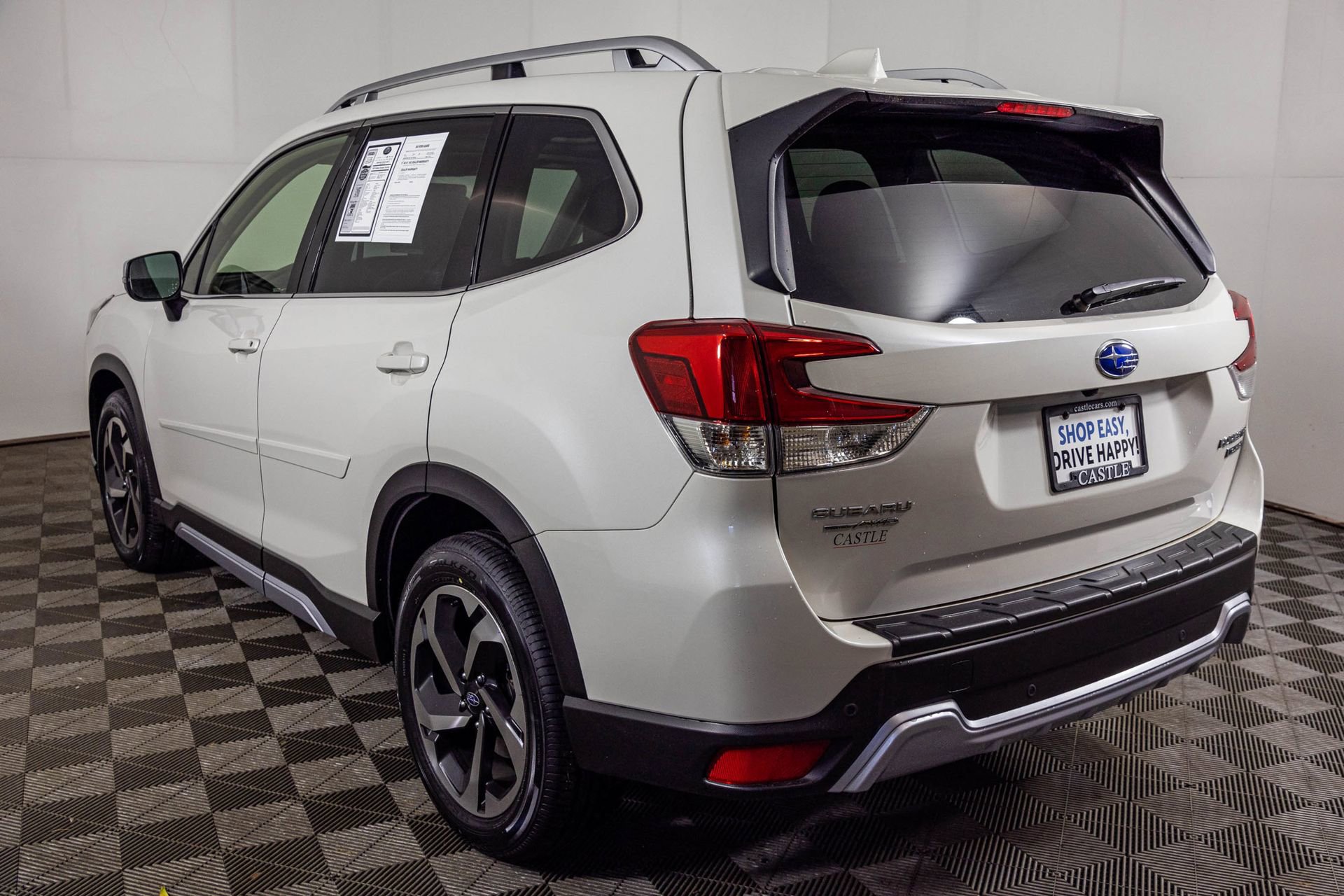 Used 2023 Subaru Forester Touring AWD/4WD image 22
