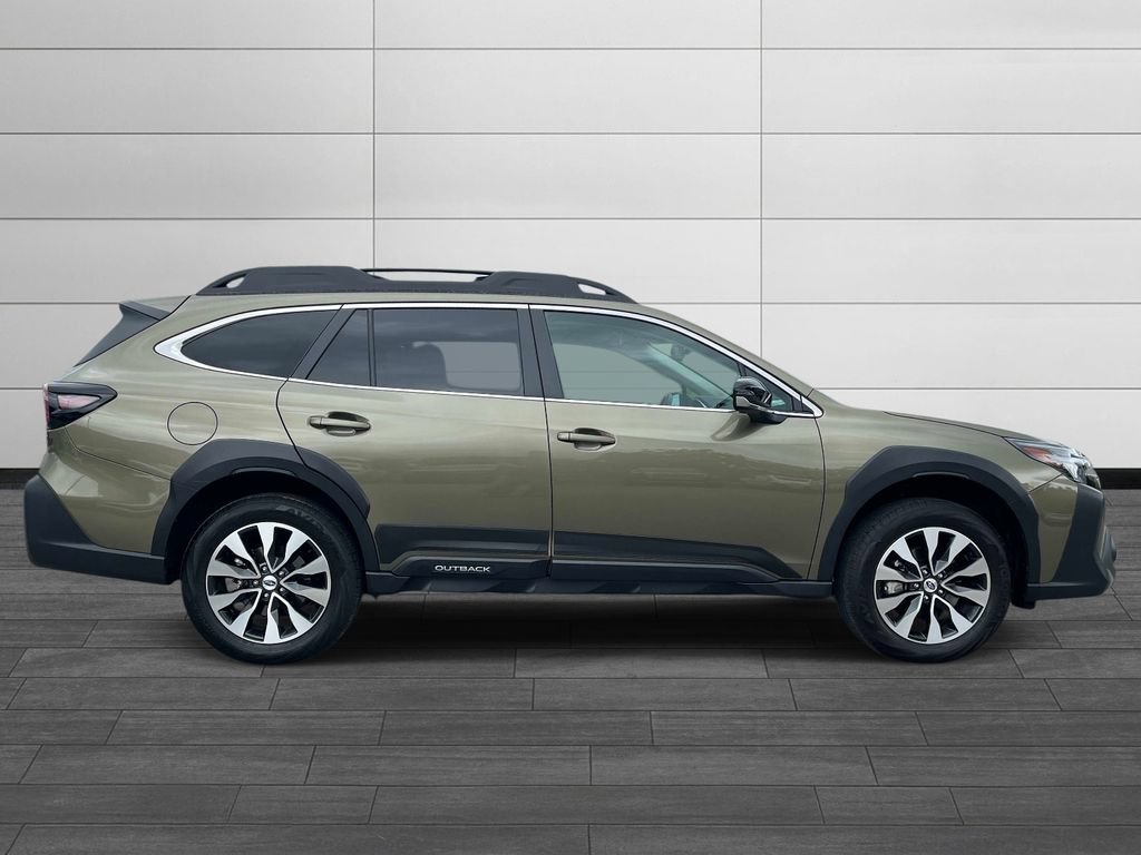 Certified 2024 Subaru Outback Limited XT AWD/4WD image 2