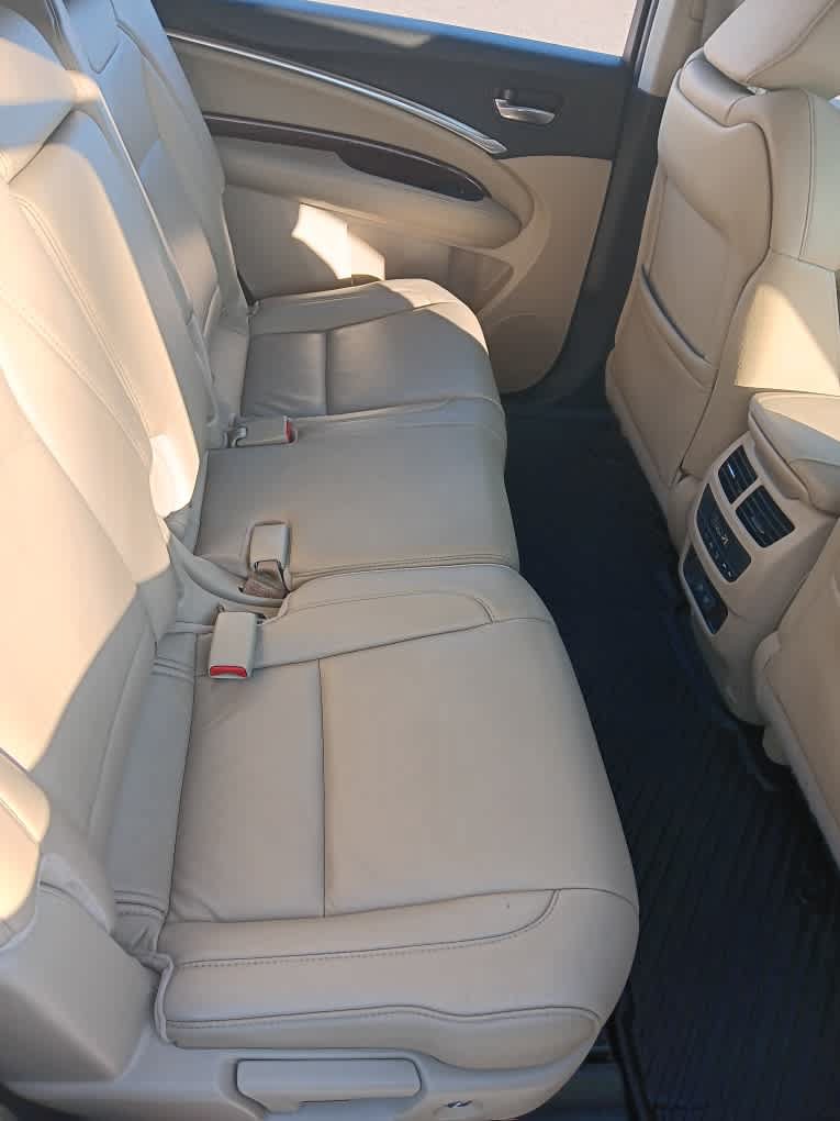 Used 2017 Acura MDX SH-AWD image 18
