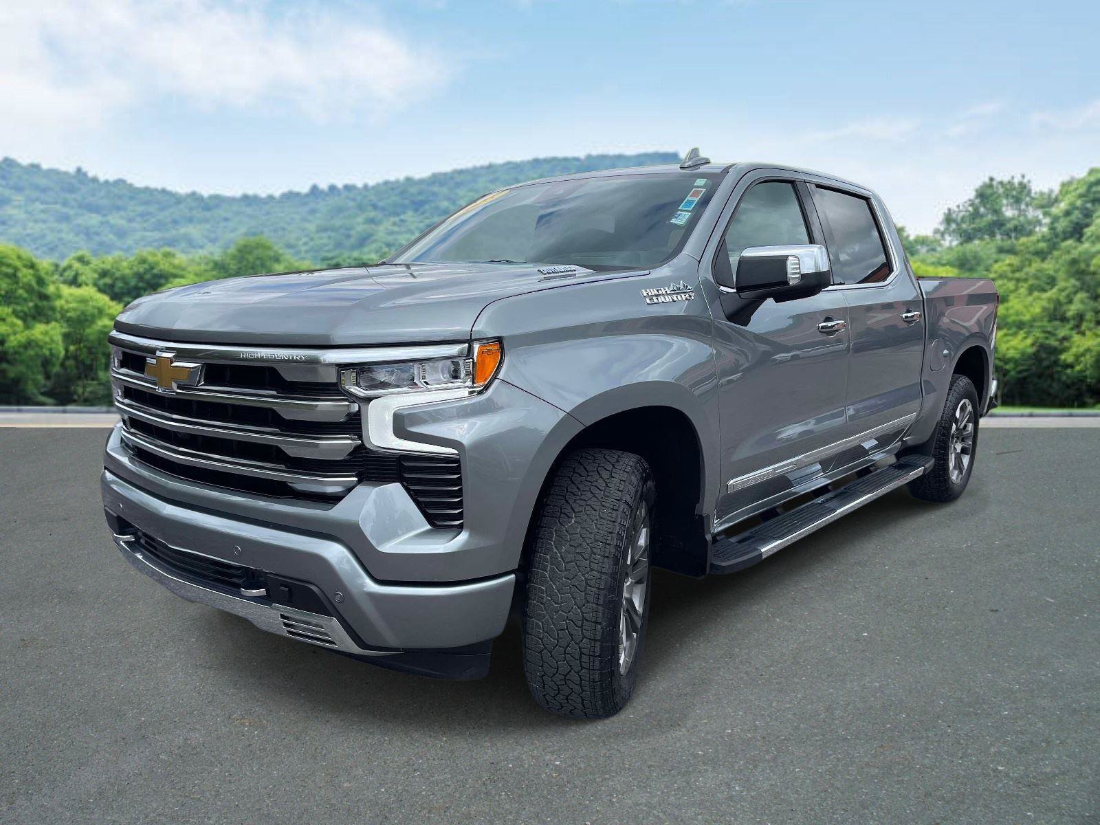 Used 2025 Chevrolet Silverado 1500 High Country w/ Technology Package AWD/4WD image 26