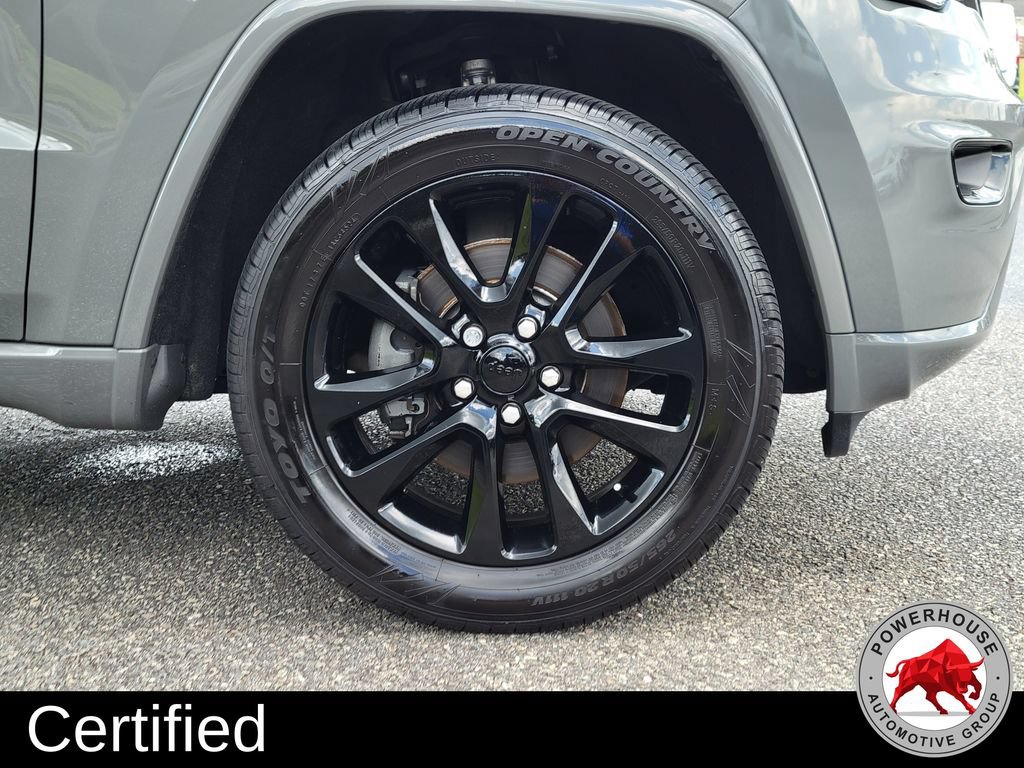 Used 2021 Jeep Grand Cherokee Laredo X RWD image 11
