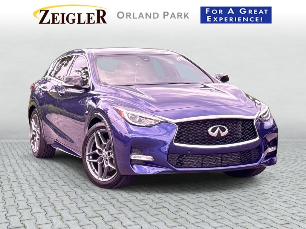 Certified 2018 INFINITI QX30 Sport w/ Sport Leather Package FWD image 1