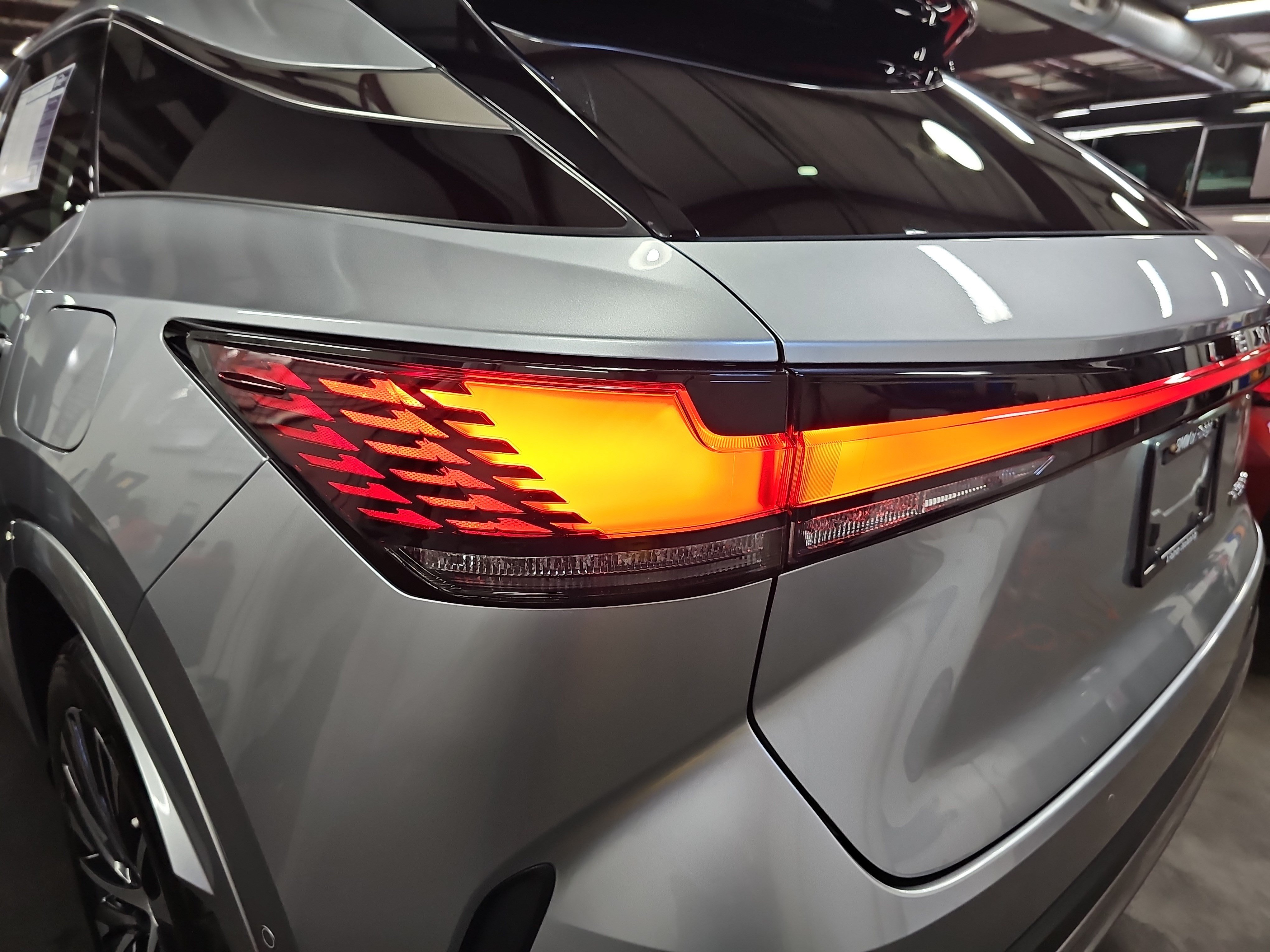Used 2024 Lexus RX 350 Premium Plus w/ Convenience Package FWD image 36