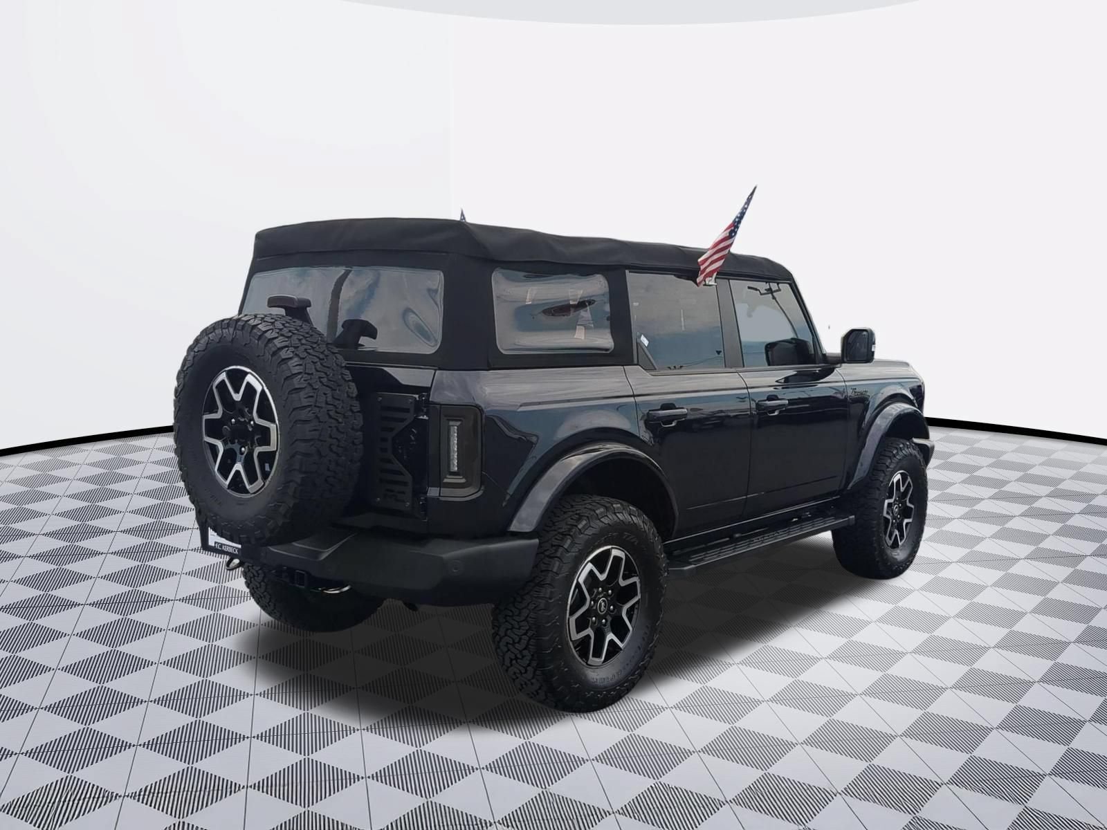 Used 2021 Ford Bronco Outer Banks AWD/4WD image 7