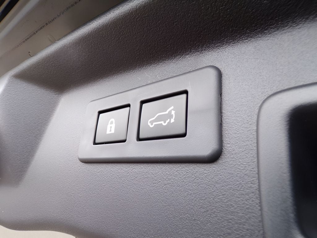 Certified 2026 Subaru Outback Limited AWD/4WD image 14