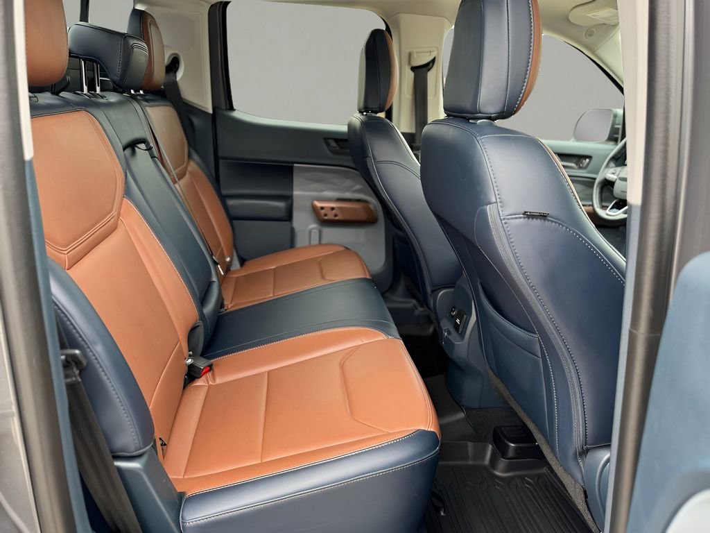 Used 2022 Ford Maverick Lariat image 10