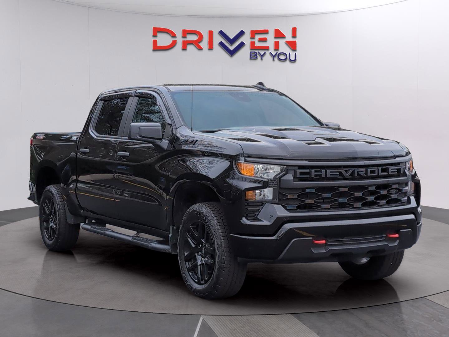 Certified 2023 Chevrolet Silverado 1500 Custom Trail Boss w/ LPO, Dark Essentials Package image 8