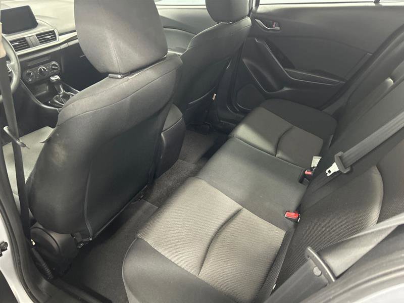 Used 2017 MAZDA MAZDA3 Sport image 10
