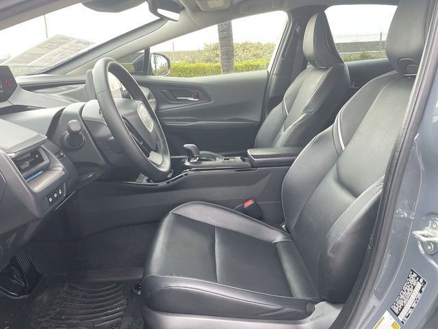 Used 2023 Toyota Prius XLE image 18