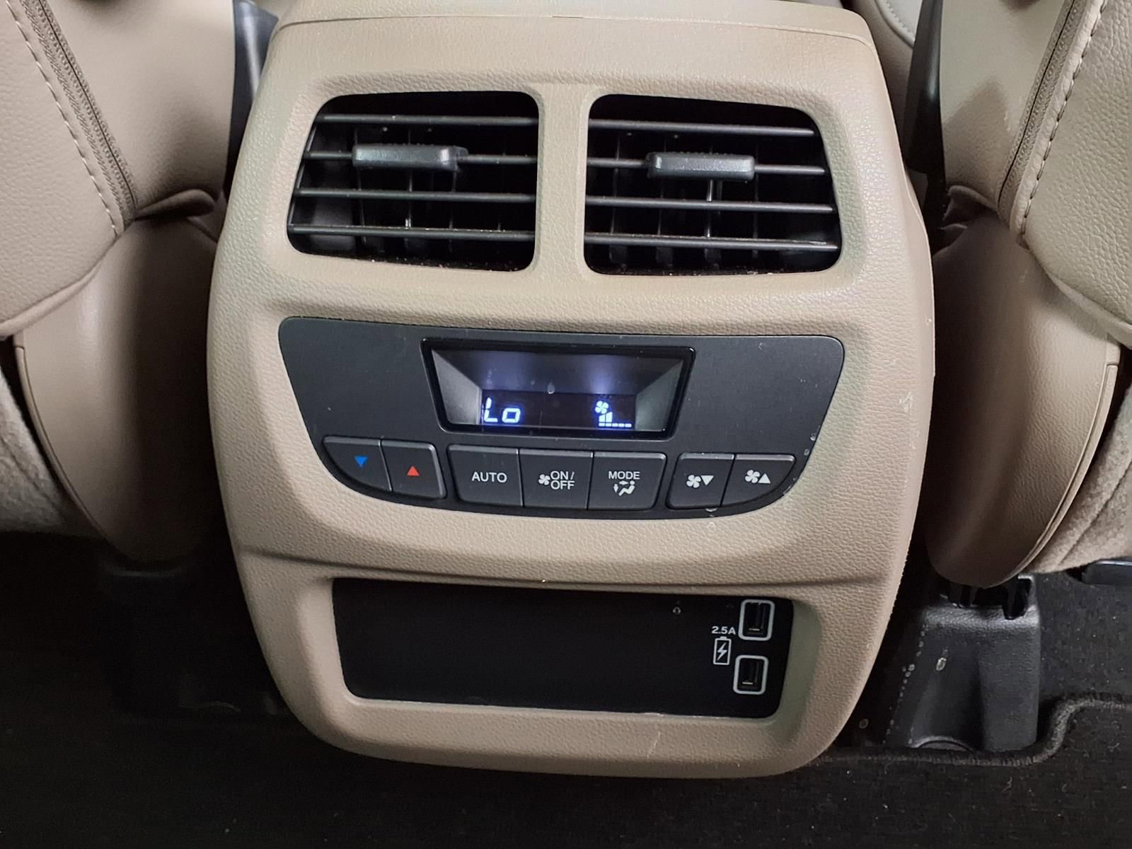 Used 2022 Honda Pilot Special Edition image 12