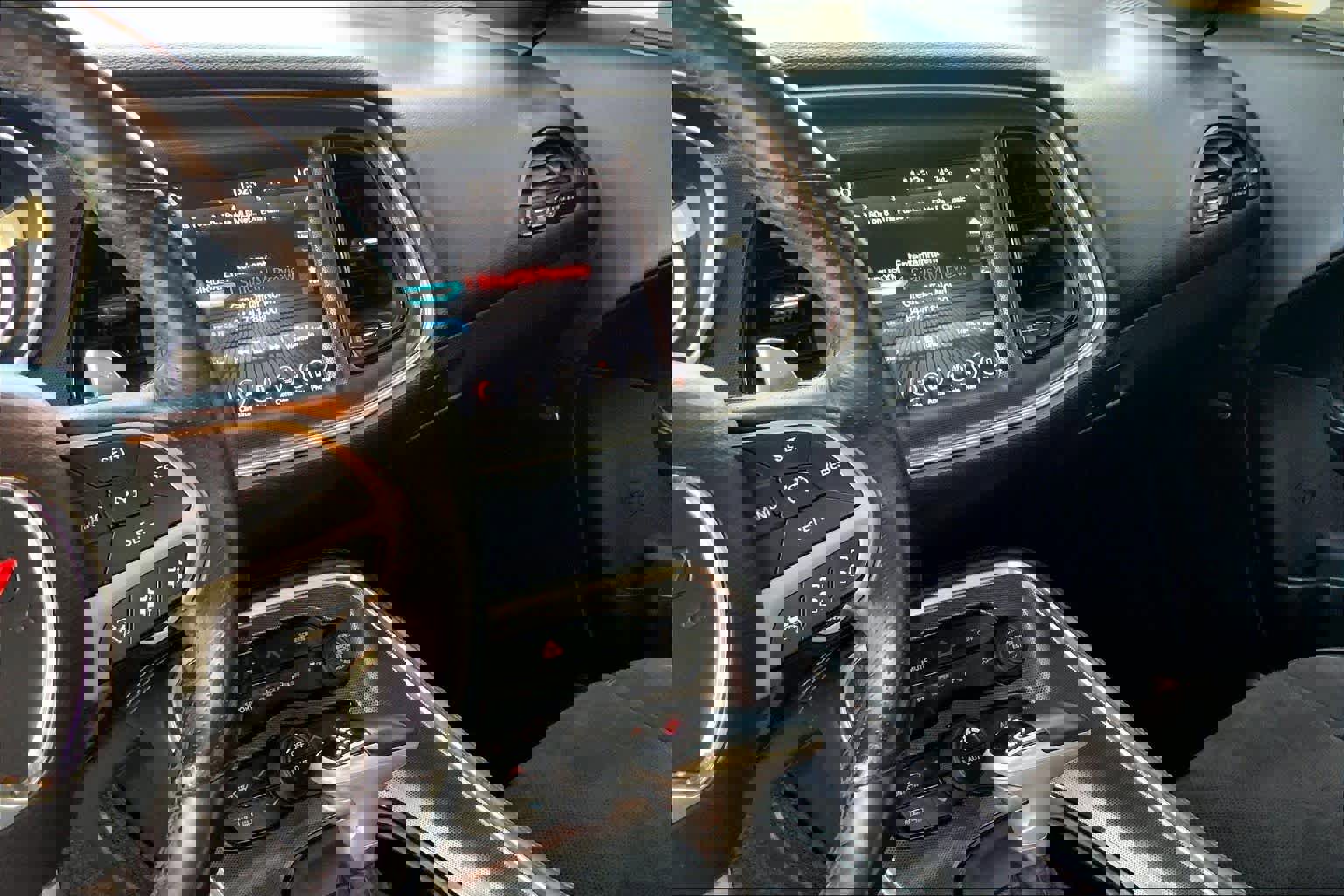 Used 2017 Dodge Challenger R/T Scat Pack w/ Dynamics Package image 5