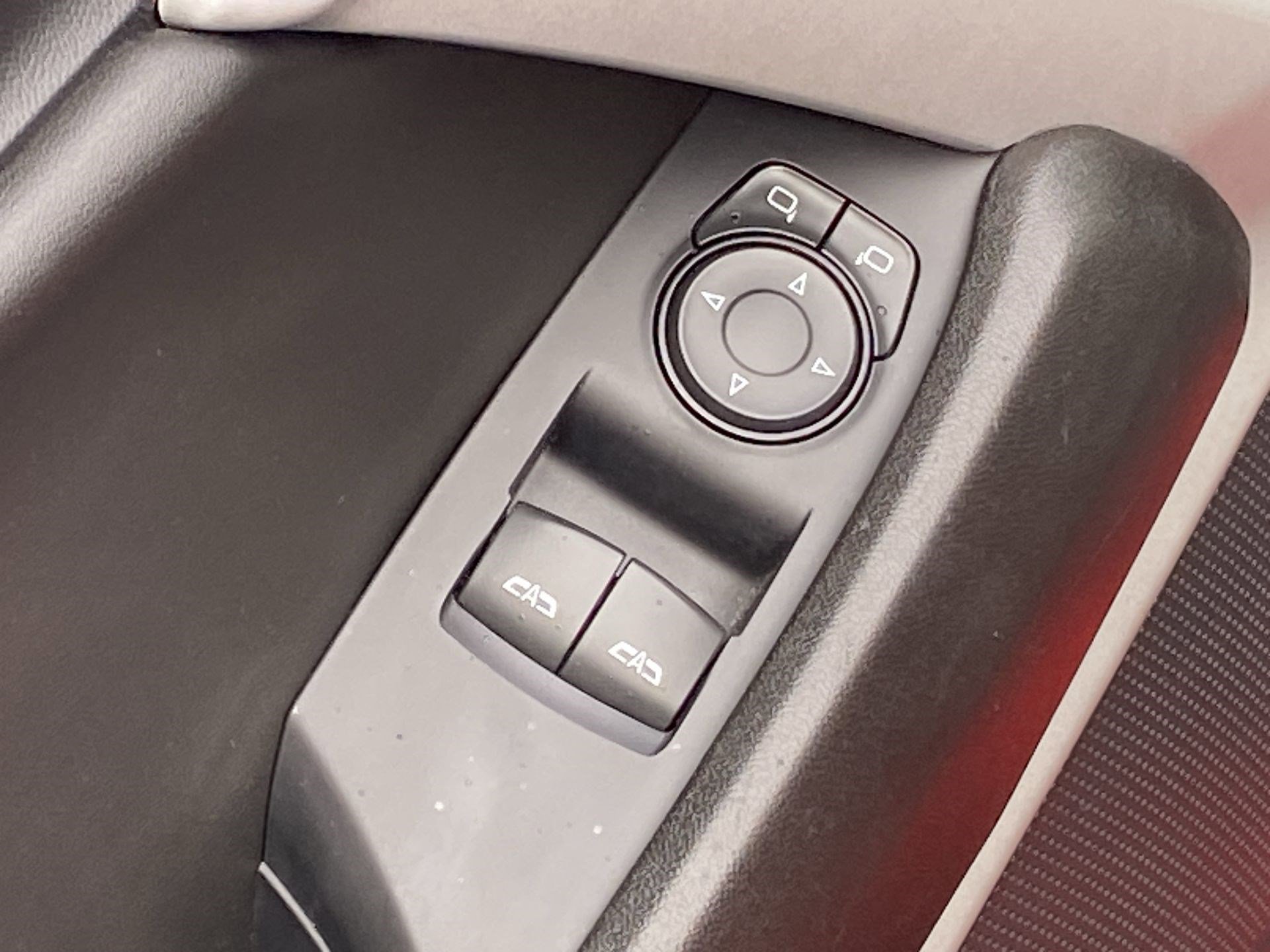 Used 2023 Chevrolet Camaro LT image 25