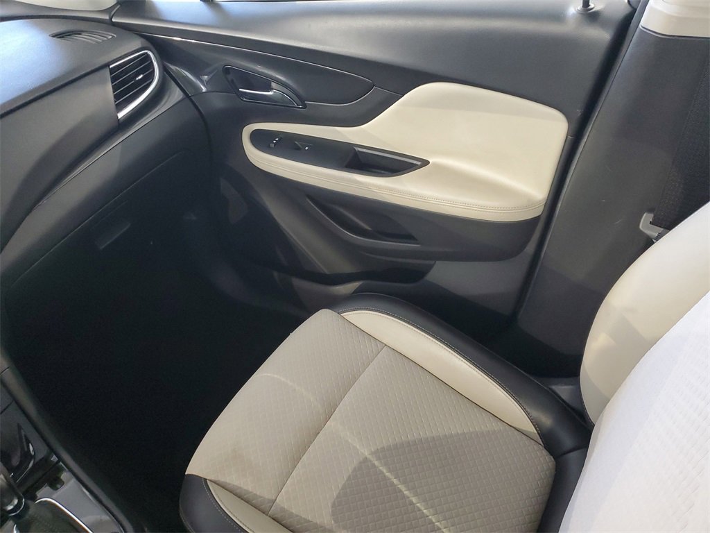 Used 2018 Buick Encore Preferred w/ Experience Buick Package image 11
