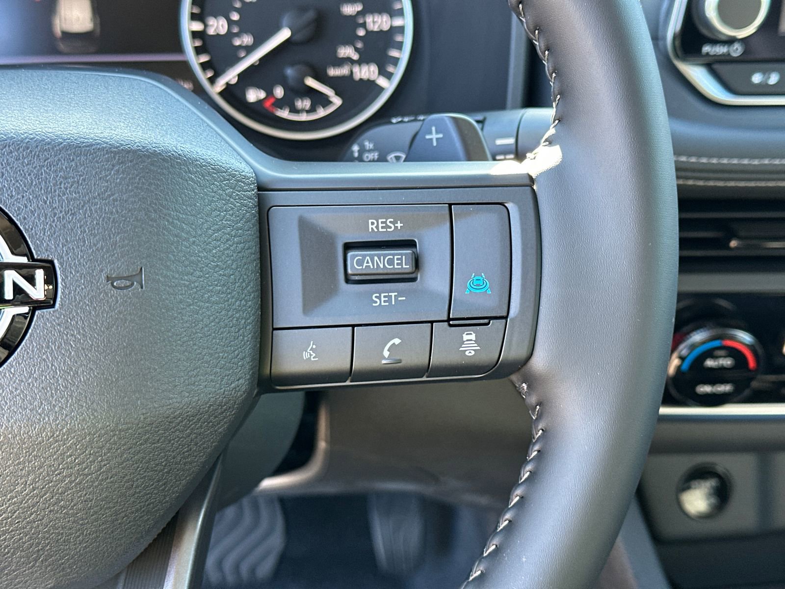 New 2026 Nissan Rogue SV image 27