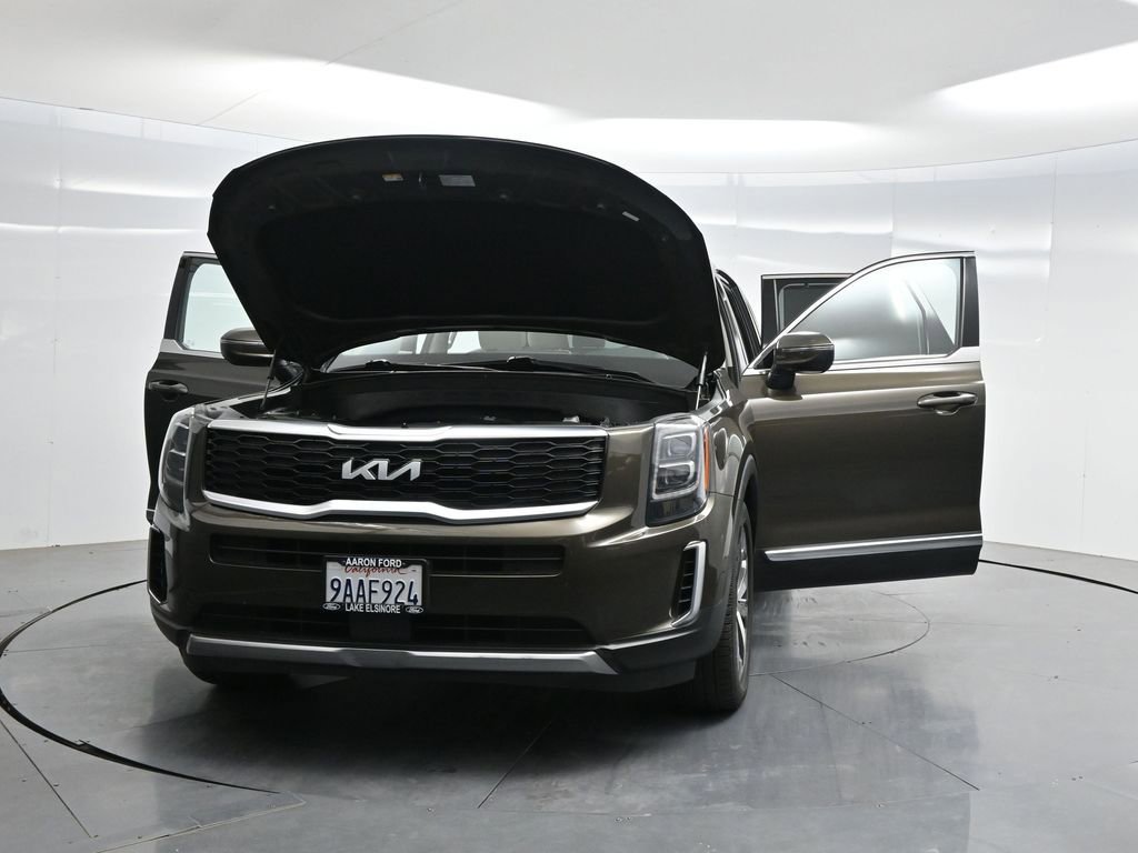 Used 2022 Kia Telluride EX w/ EX Premium Package FWD image 43