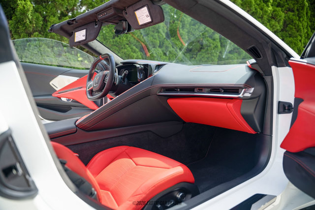 Used 2020 Chevrolet Corvette Stingray Premium Cpe w/ 3LT Preferred Equipment Group RWD image 39