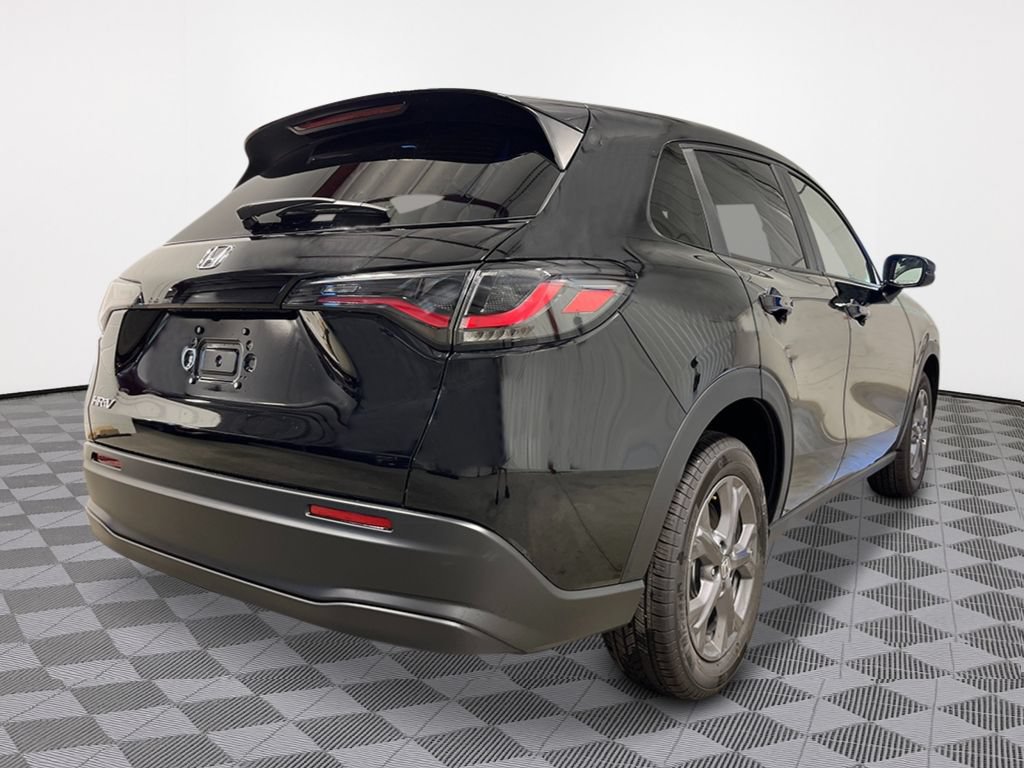 New 2027 Honda HR-V LX image 5