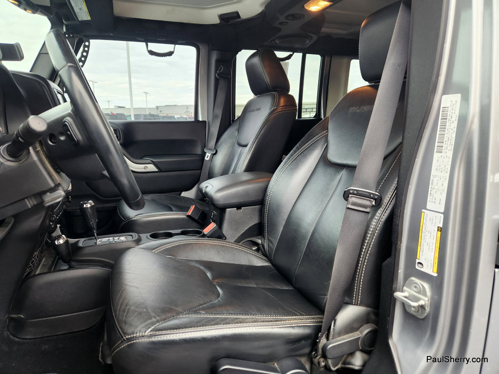 Used 2013 Jeep Wrangler Unlimited Rubicon w/ Connectivity Group image 29