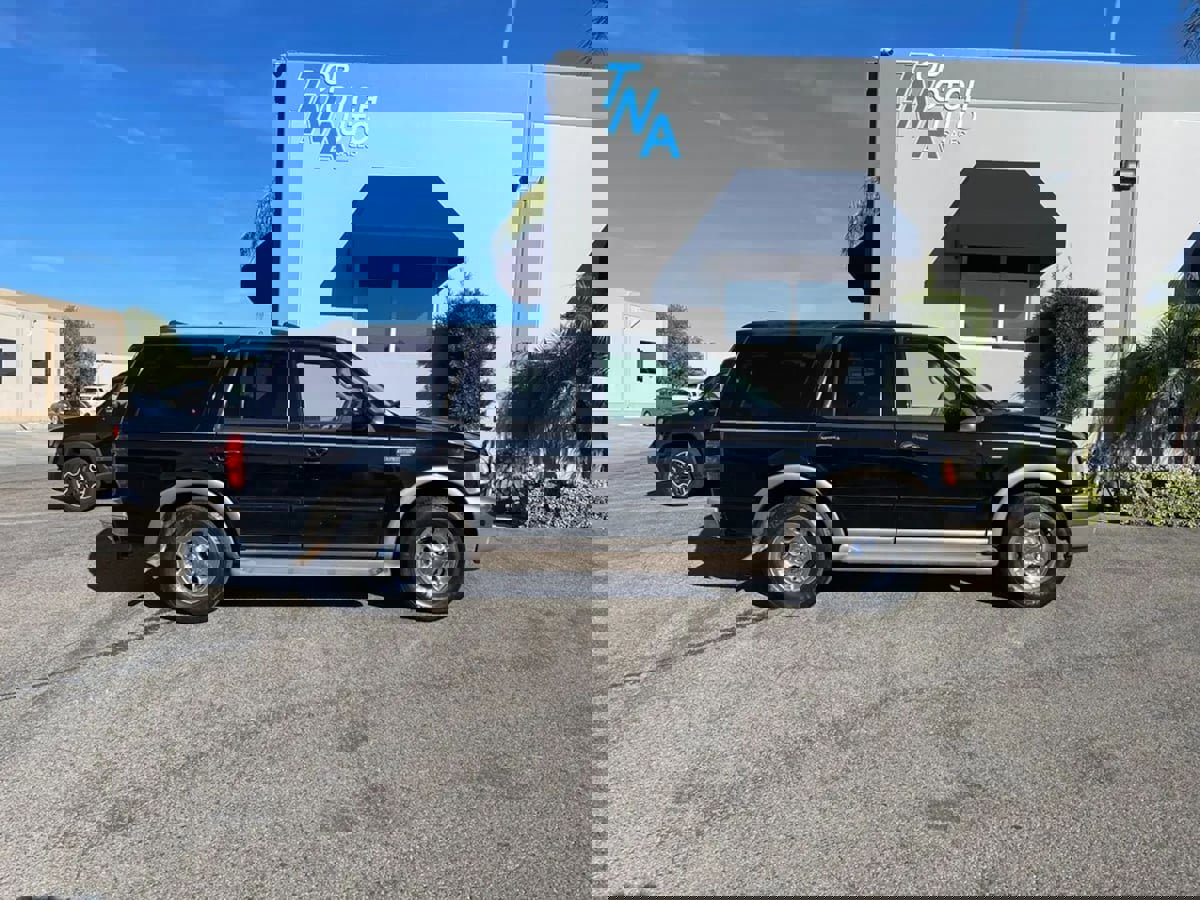 Used 2000 Ford Expedition Eddie Bauer image 4