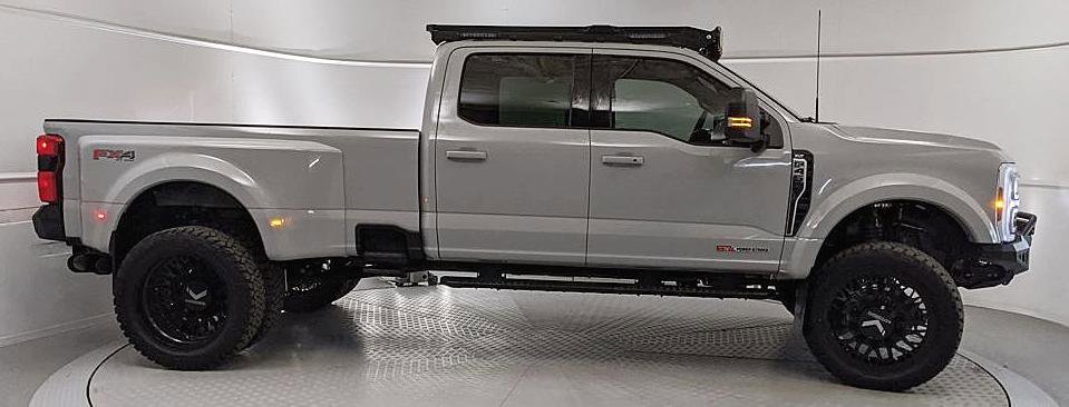 New 2026 Ford F450 XLT w/ XLT Premium Package image 2