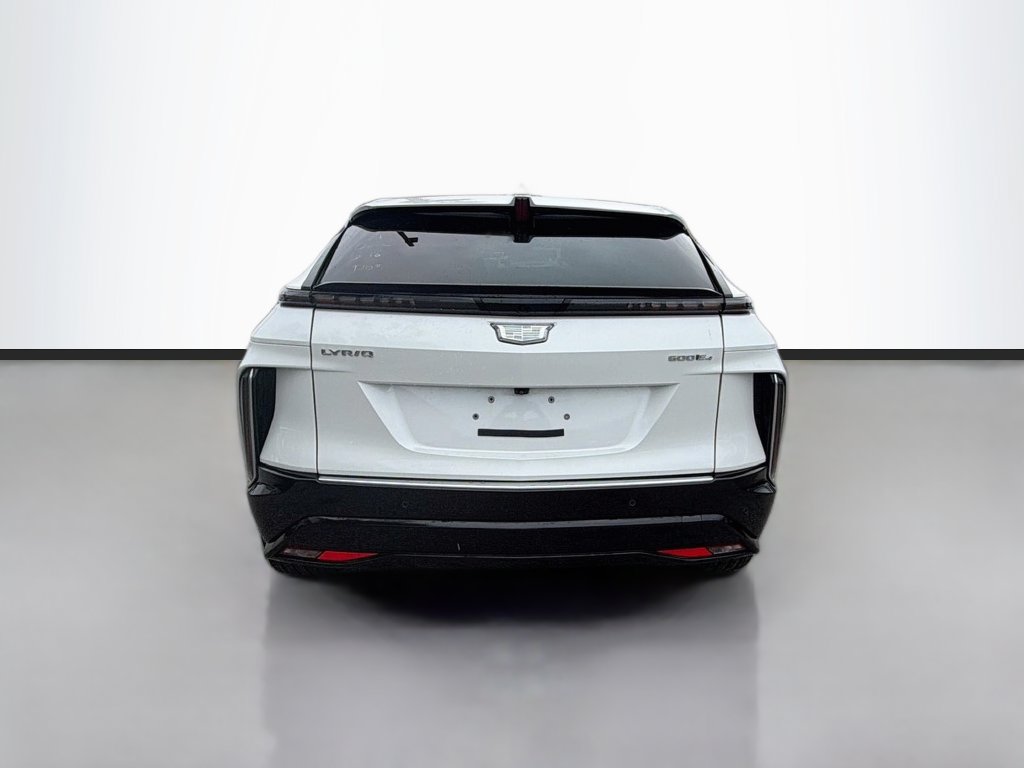 Certified 2025 Cadillac Lyriq Luxury w/ LPO, Floor Liner Package AWD/4WD image 6