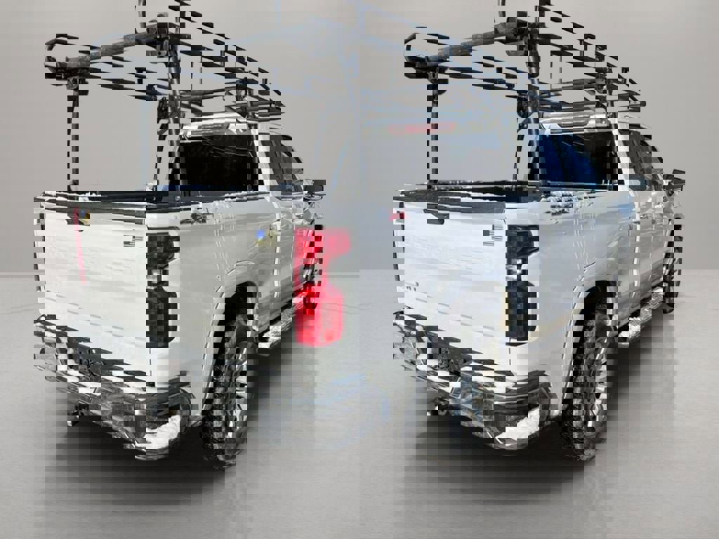 Used 2019 Chevrolet Silverado 1500 LT image 3