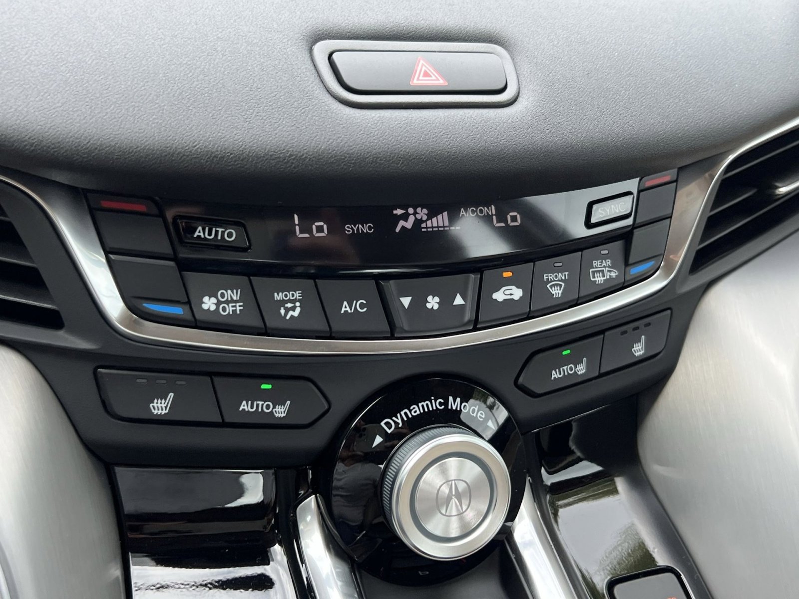 New 2025 Acura TLX w/ Technology Package image 18