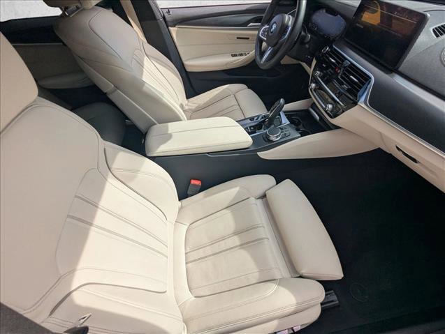 Certified 2023 BMW M550i xDrive AWD/4WD image 22